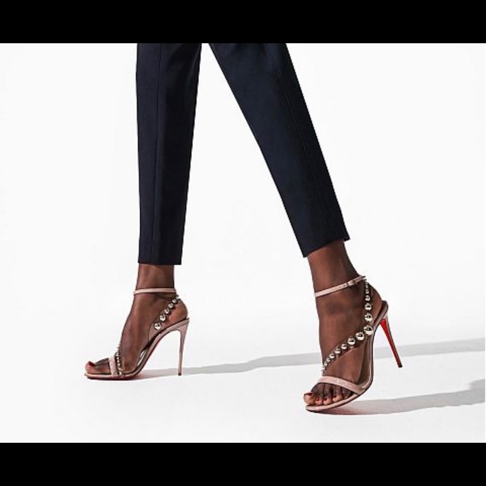 Barely worn Christian Louboutin Heel